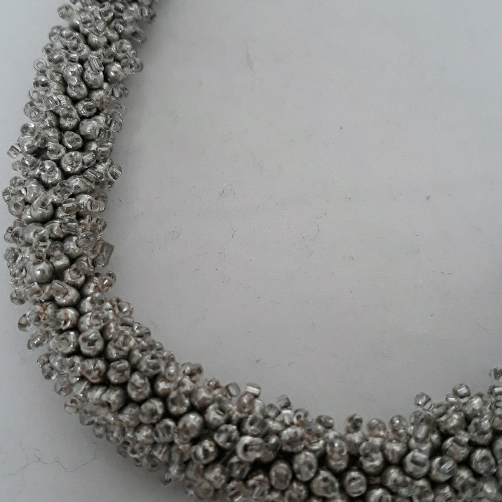 Silver Beaded Necklace Loft - Picture 2 of 4